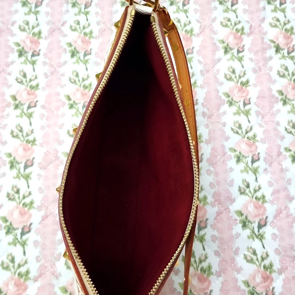 💎 Louis Vuitton White Takashi Murakami Multicolor Iconic Monogram Pochette Bag - Picture 15 of 17